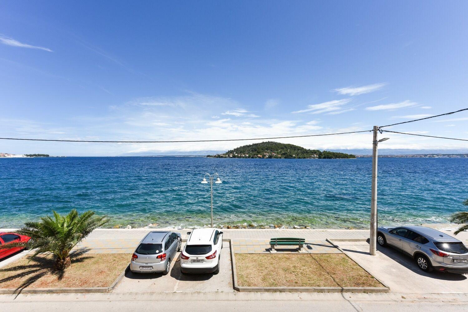 Apartments Kolt - 15M From Sea カリ エクステリア 写真